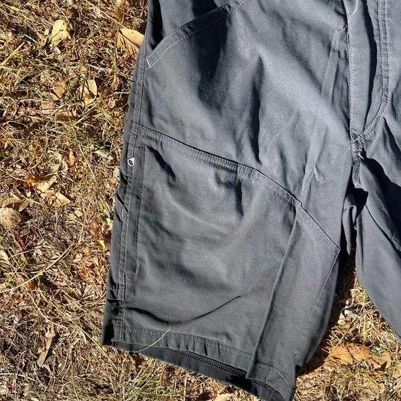 Kuhl mens shorts size 34 - Picture 2 of 6